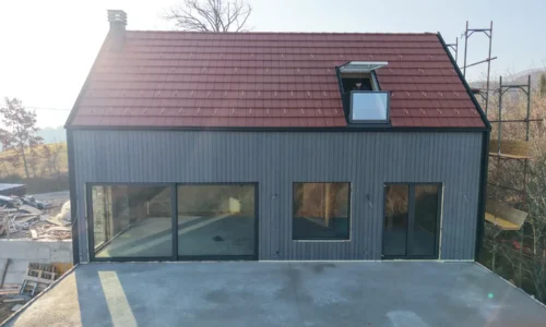 dji_fly_20251208_143554_0429_1765204853990_photo